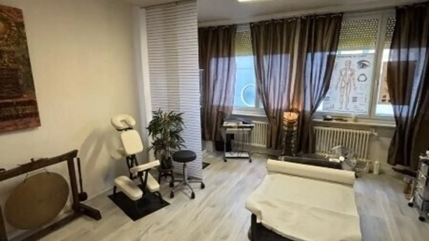 Office space for rent - Avenue De Longemalle 7, 1020 Renens VD - Photo 3