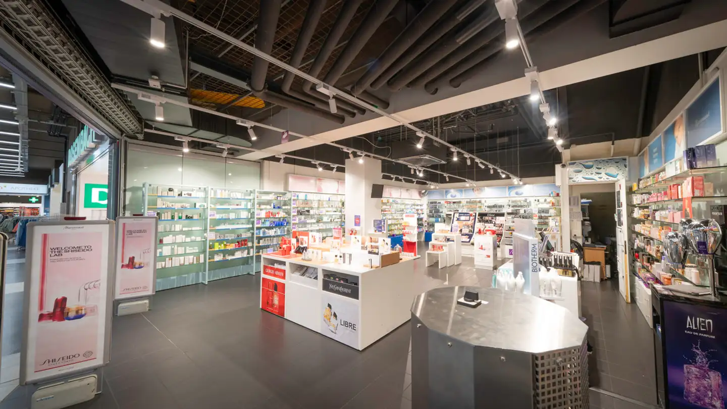 Commercial for rent - Münchensteinerstrasse 200, 4053 Basel