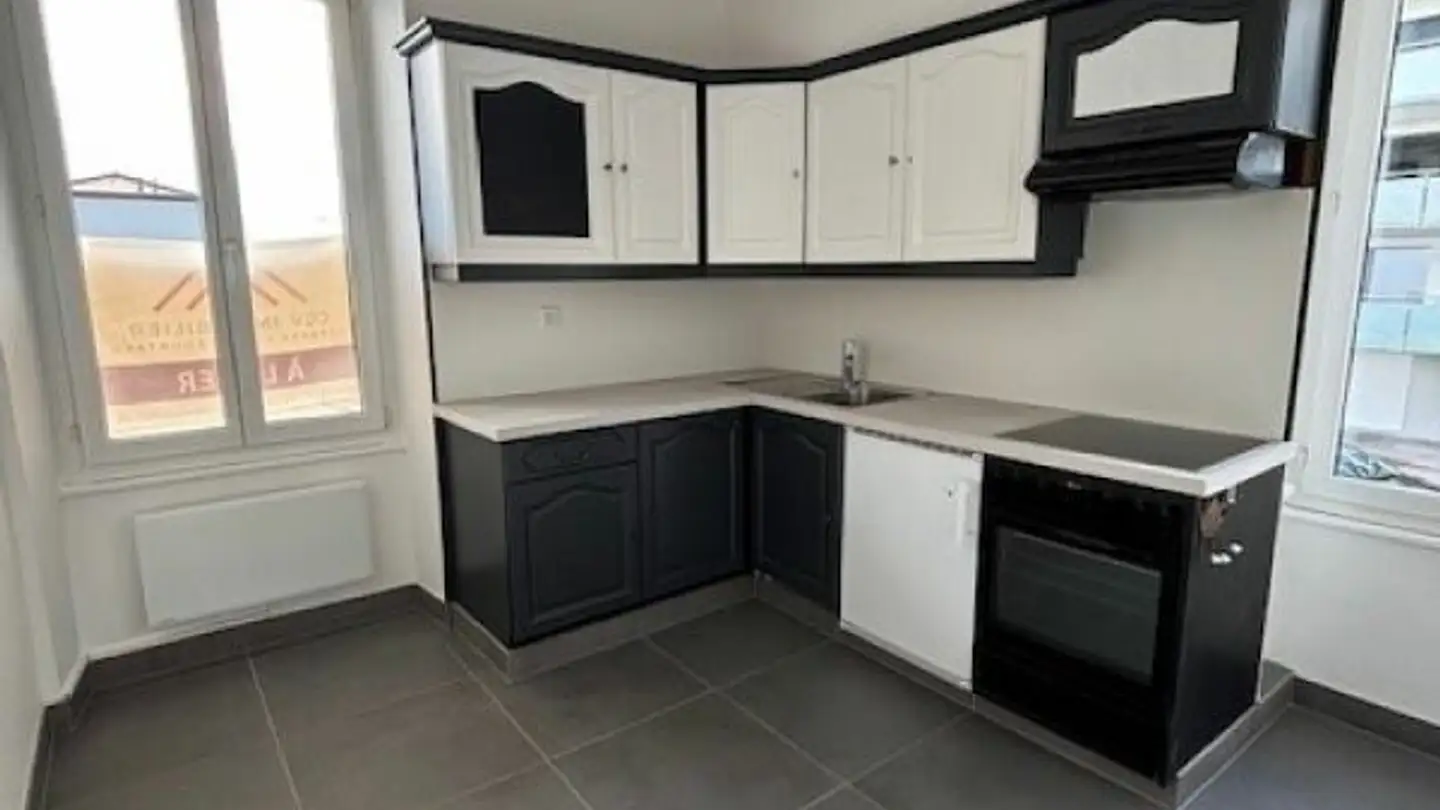 Apartment for rent - Route Cantonale 111, 1898 St-Gingolph - Photo 3
