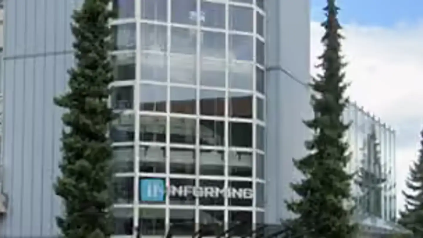 Gewerbe mieten - Sumpfstrasse 32, 6312 Steinhausen