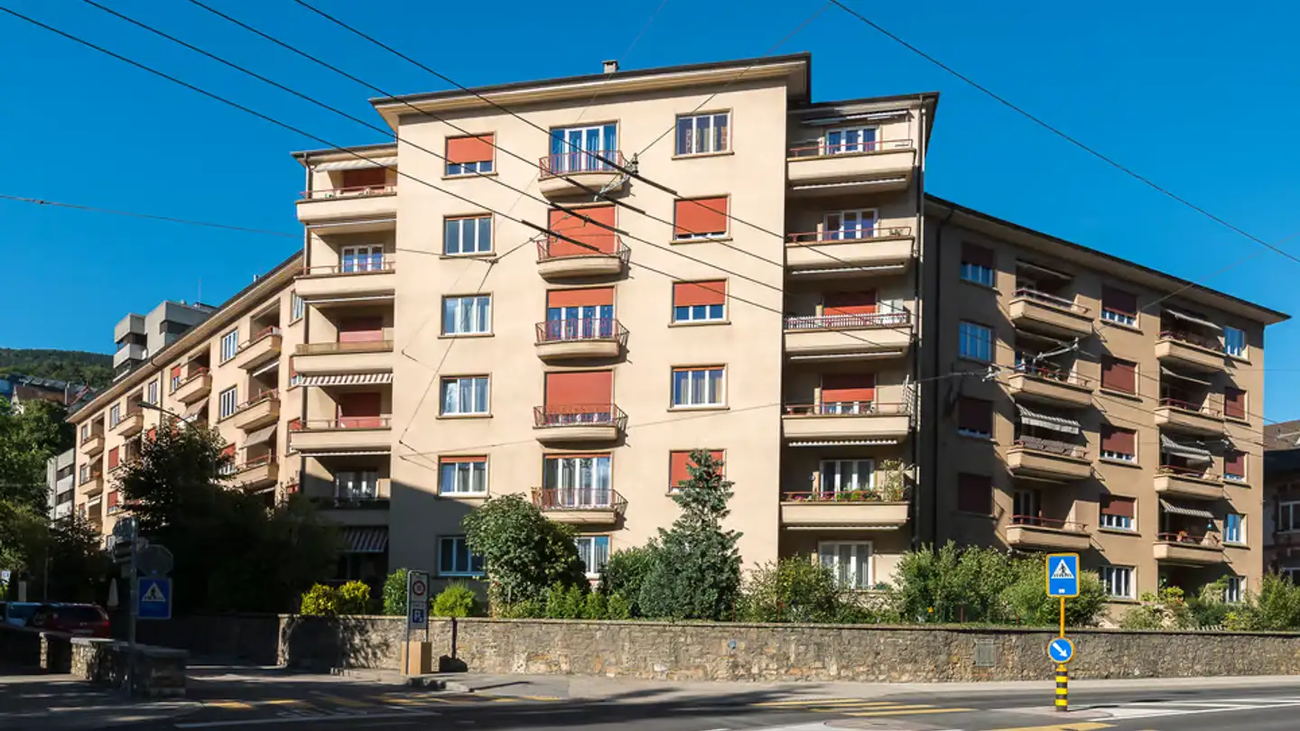 Einzelgarage mieten - 2000 Neuchâtel