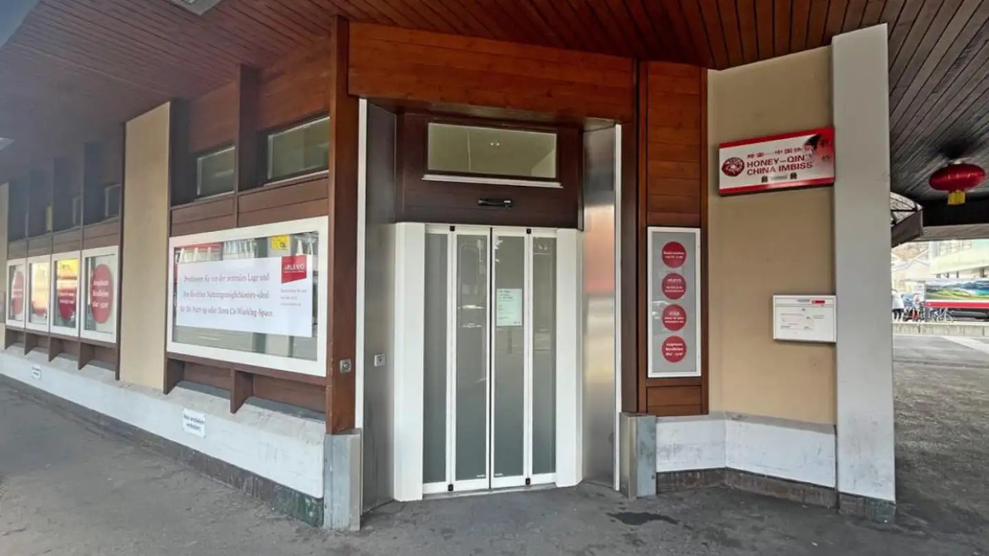 Commerciale in affitto - Bahnhofplatz 1, 6060 Sarnen - Foto 3