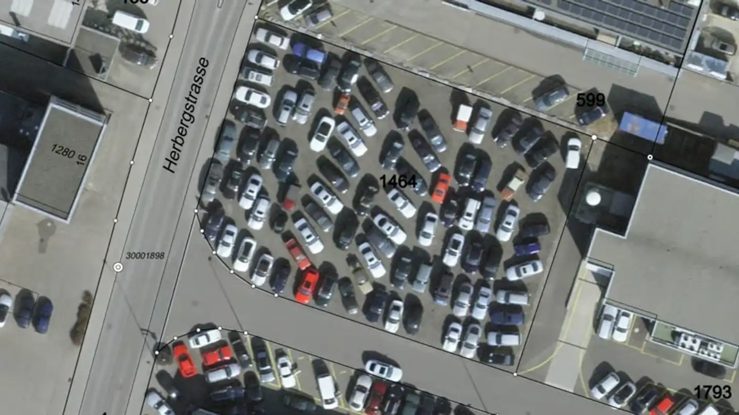 Outdoor parking space for rent - Industriestrasse 9, 9524 Zuzwil SG