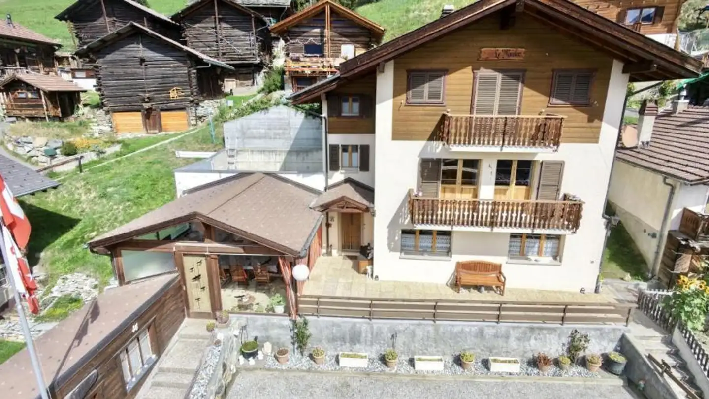 Chalet for sale - 1969 St-Martin VS - Photo 2