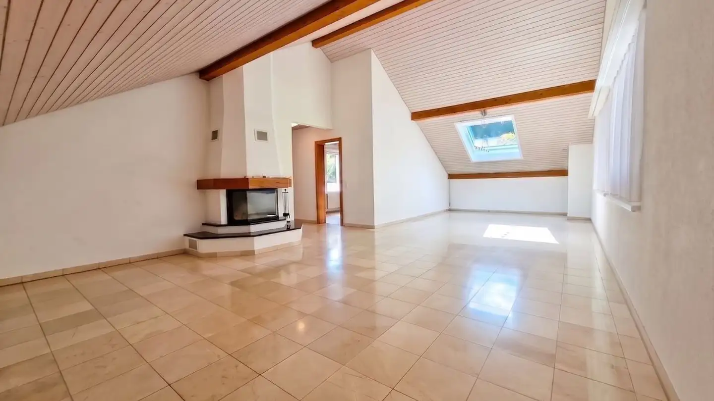 Dachgeschosswohnung mieten - Schulstrasse, 5326 Schwaderloch