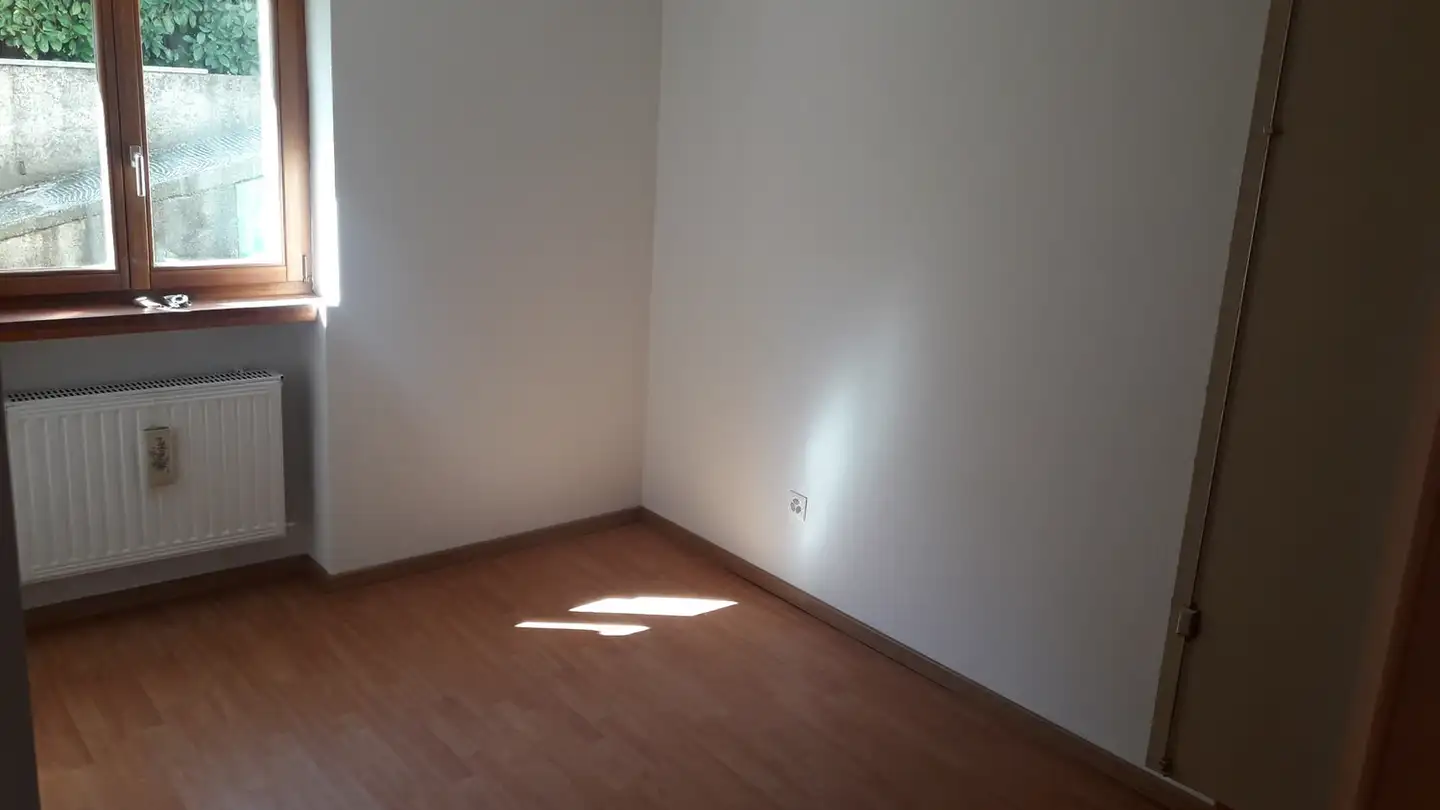 Appartement à louer - 6967 Dino - Photo 2