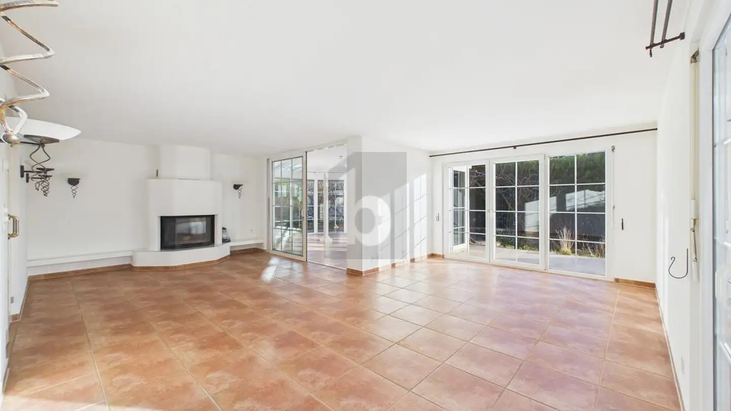 Cave house for sale - 4153 Reinach BL - Photo 2