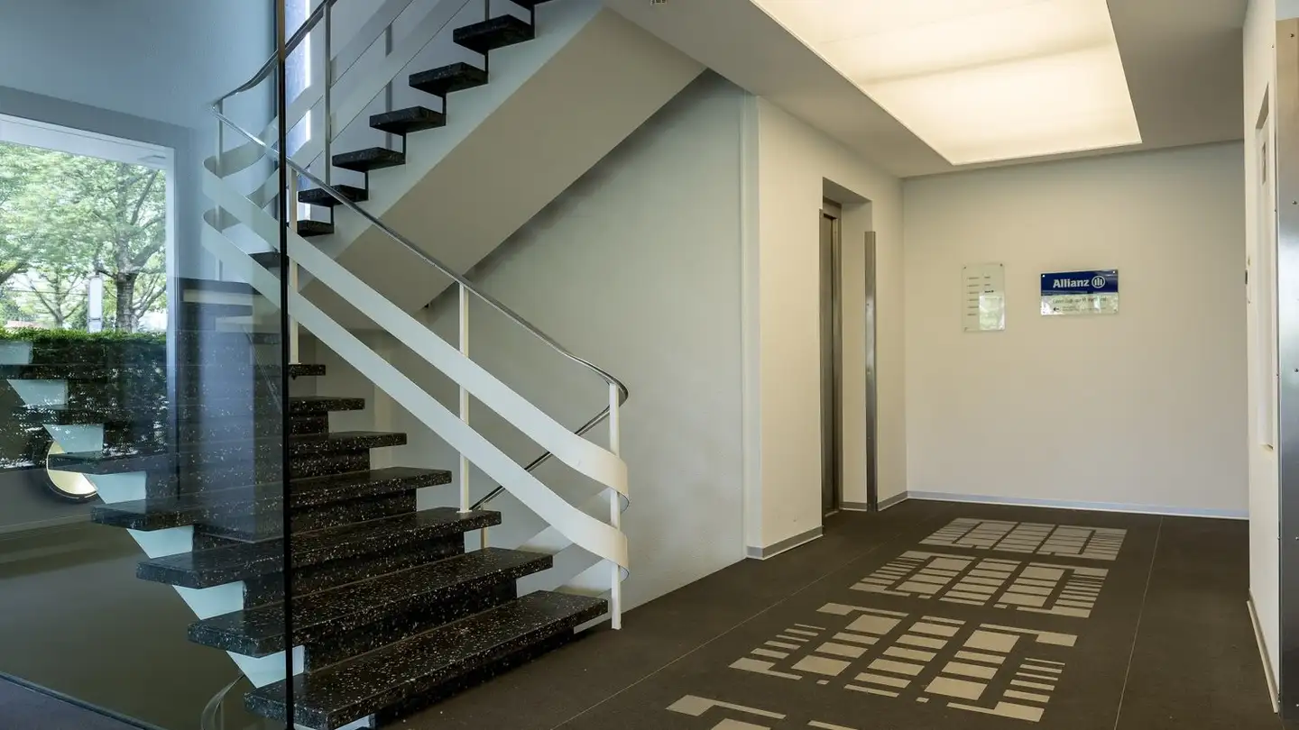 Commercial à louer - Thurgauerstrasse 60, 8050 Zürich - Photo 3