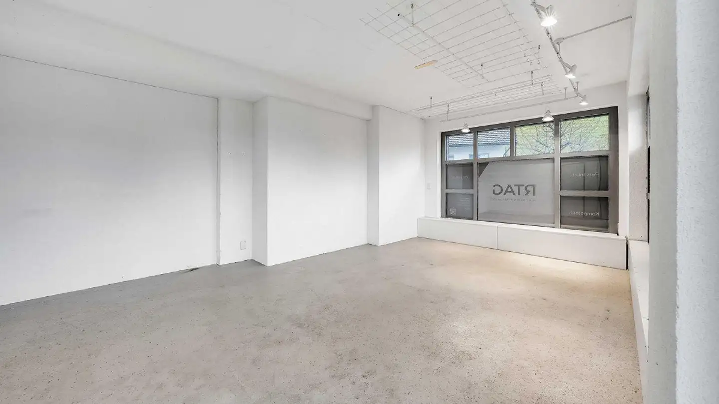 Bürofläche mieten - Dorfstrasse 19, 9462 Montlingen - Foto 3