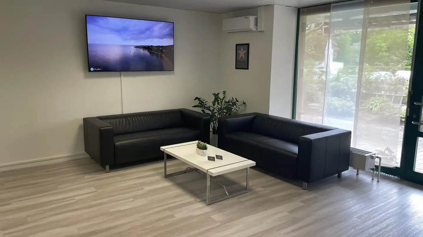 Magasin à louer - Hauptstrasse 48, 4528 Zuchwil - Photo 2