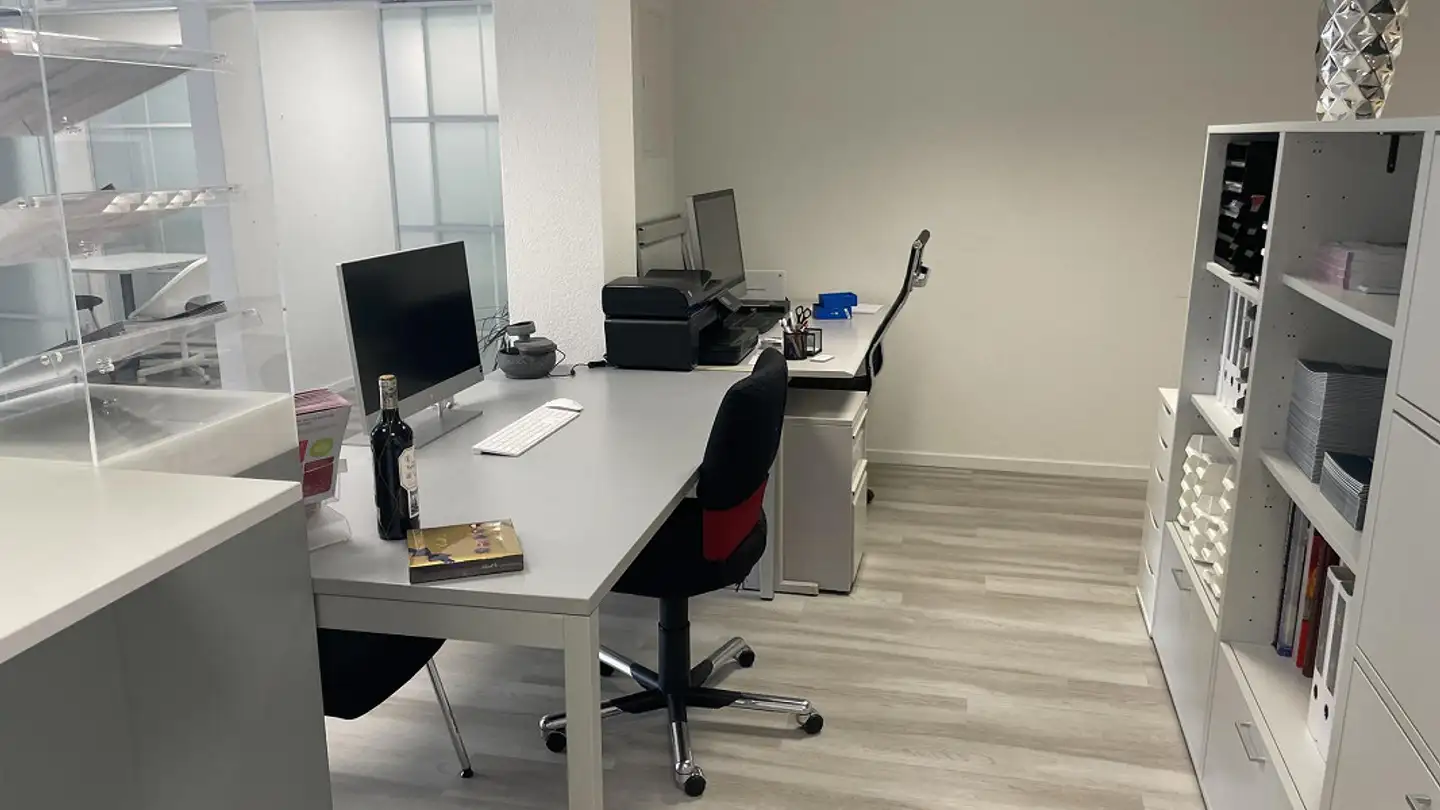 Magasin à louer - Hauptstrasse 48, 4528 Zuchwil - Photo 4