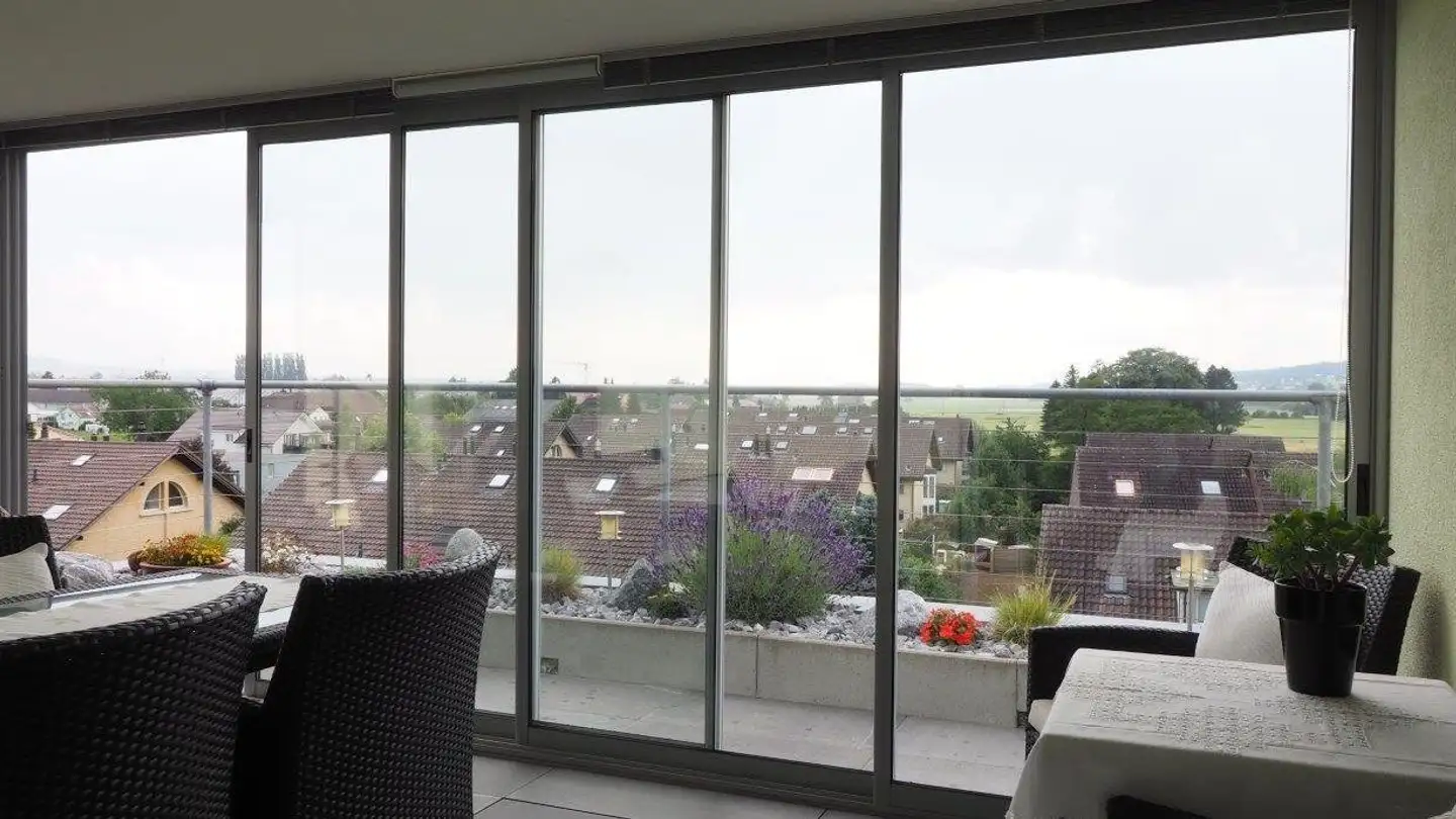 Attique à louer - Neufeldweg 1, 3252 Worben