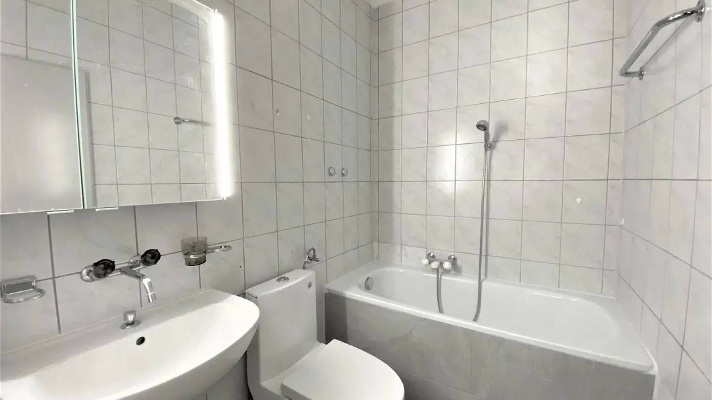 Appartamento in affitto - Vordere Dorfstrasse 2, 8775 Hätzingen - Foto 2