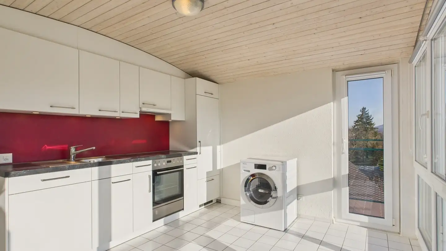 Dachgeschosswohnung mieten - 4105 Biel-Benken BL - Foto 2