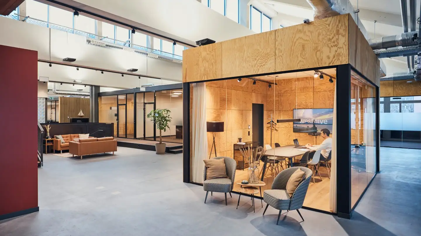 Bureau à louer - Oberallmendstrasse 18, 6300 Zug