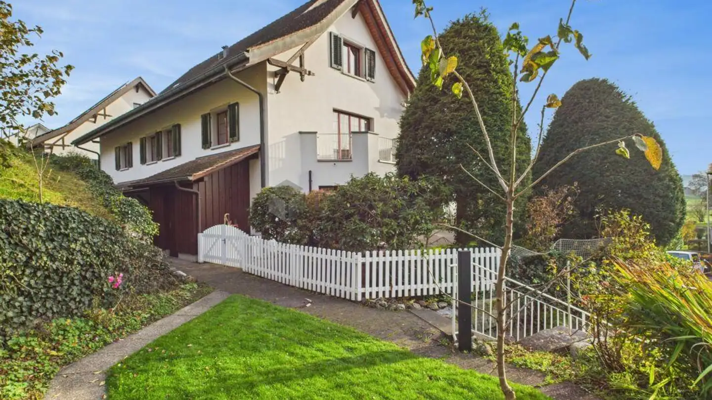 Casa singola in vendita - 8633 Wolfhausen
