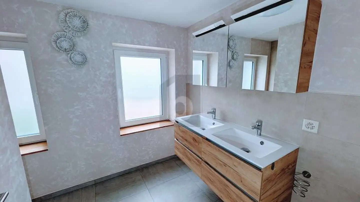 Farm for sale - 1677 Prez-vers-Siviriez - Photo 4