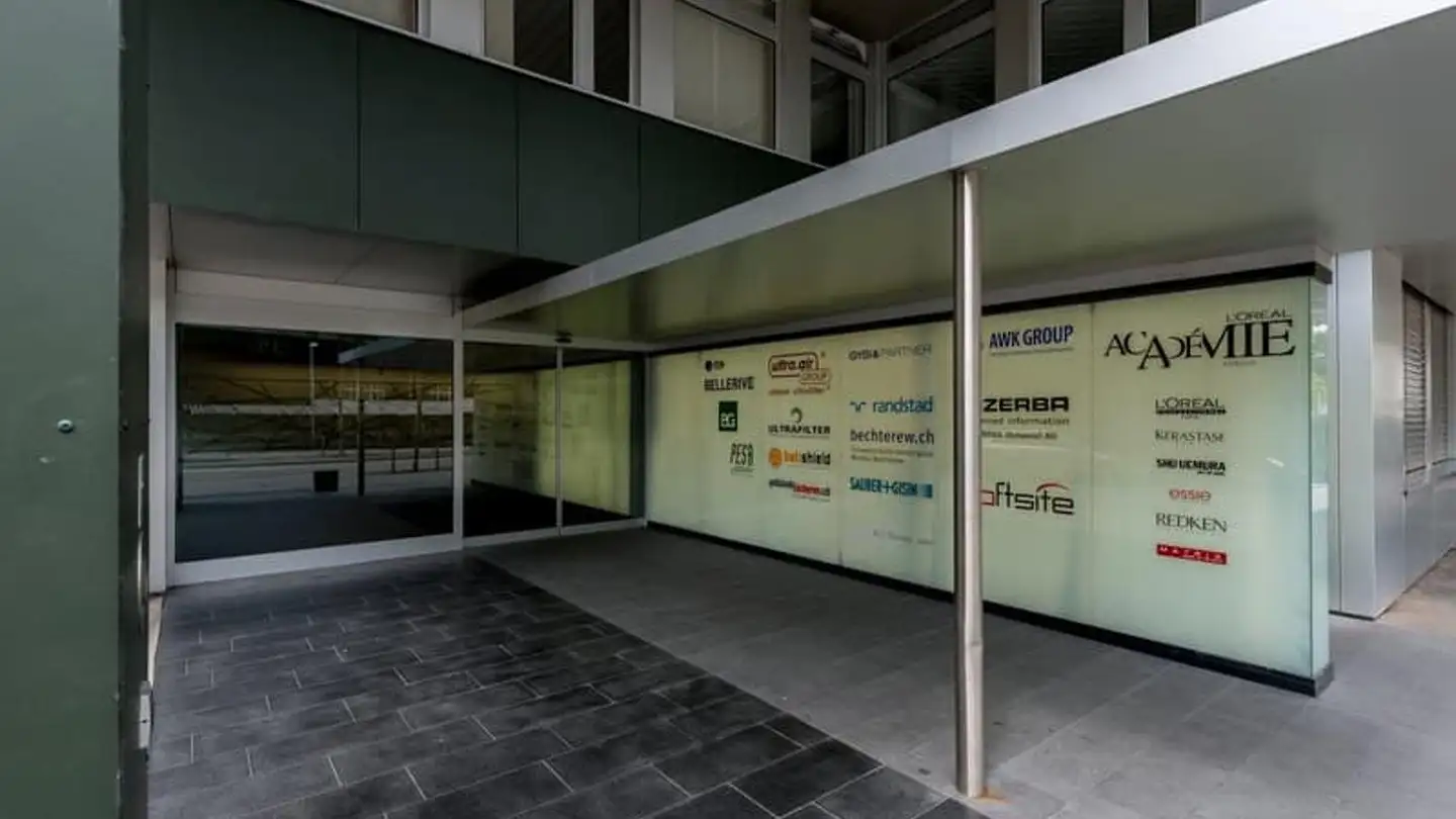Commercial à louer - Leutschenbachstrasse 45, 8050 Zürich - Photo 2