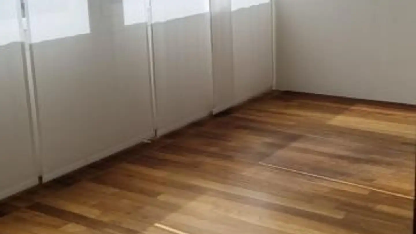 Commerciale in affitto - Central 1, 4226 Breitenbach - Photo 2