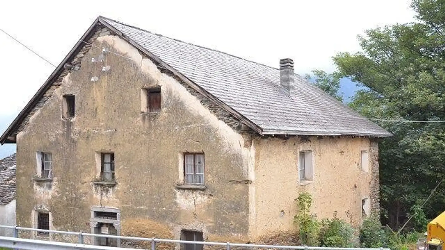 Casa in vendita - Via Lepontica, 6716 Leontica