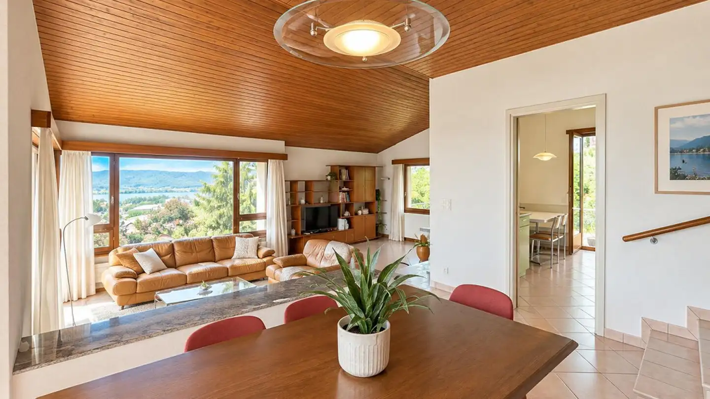 Apartment for rent - 6818 Melano