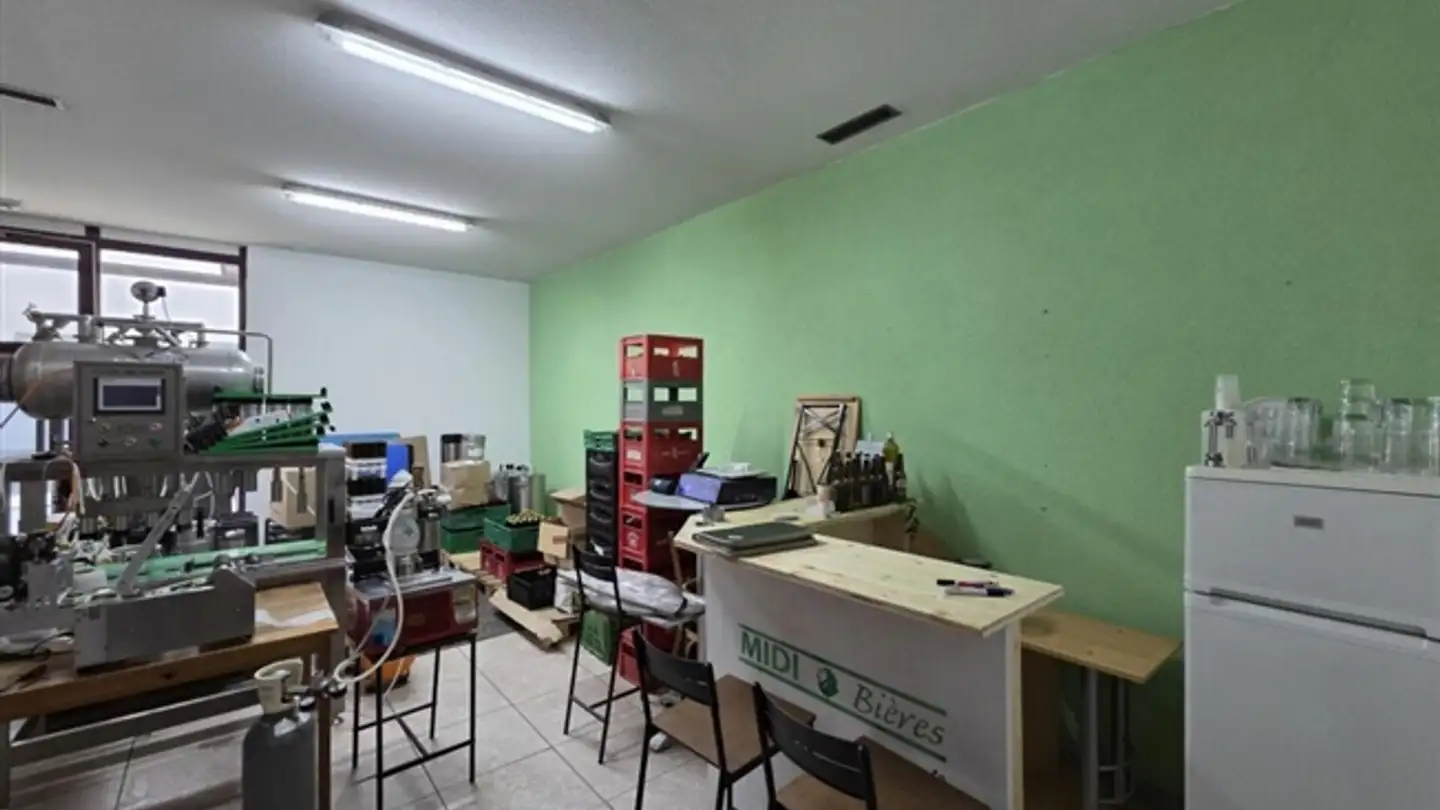 Office space for rent - Rue Du Village 16, 1908 Riddes - Photo 4