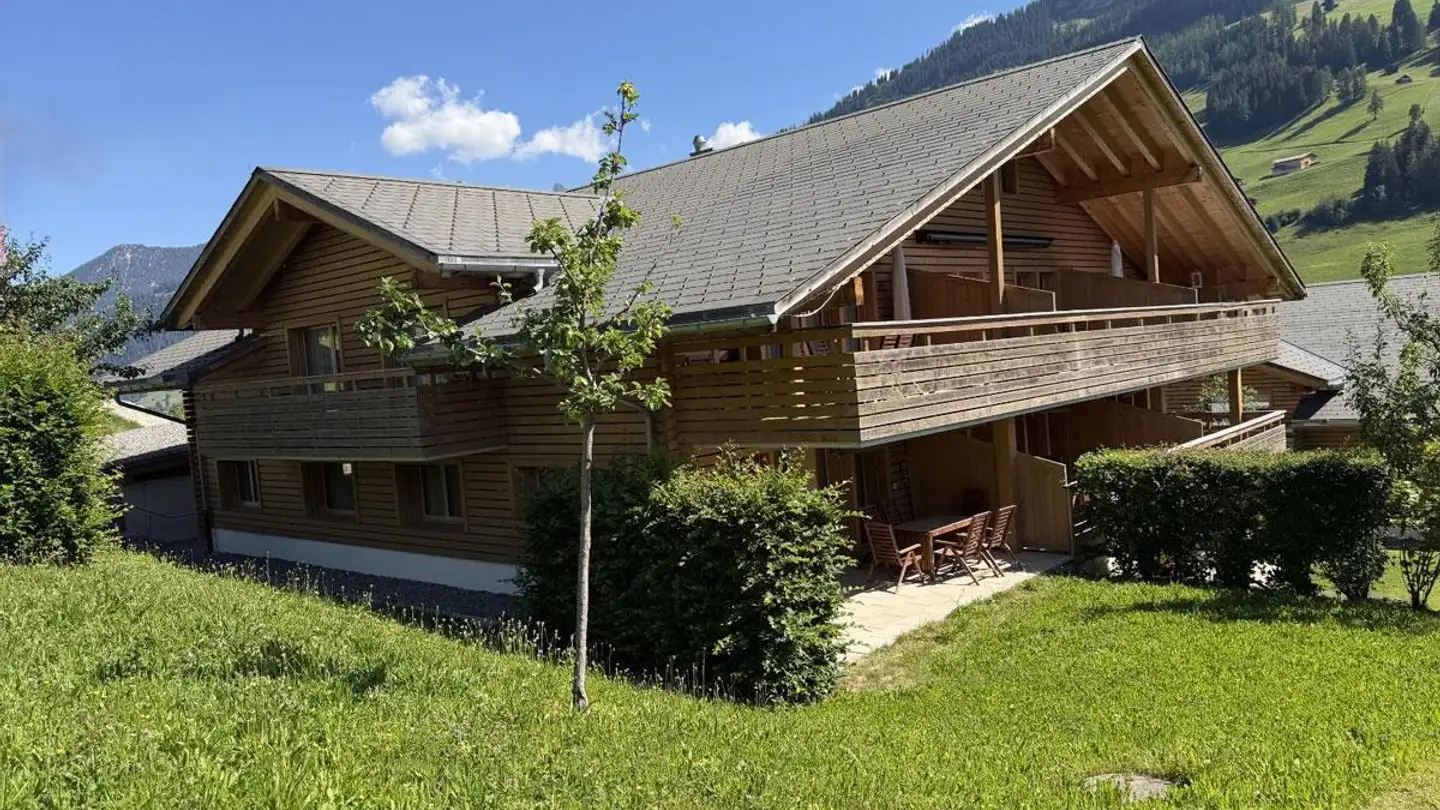 Appartamento in vendita - Mittlere Aegertenstrasse 40, 3775 Lenk im Simmental