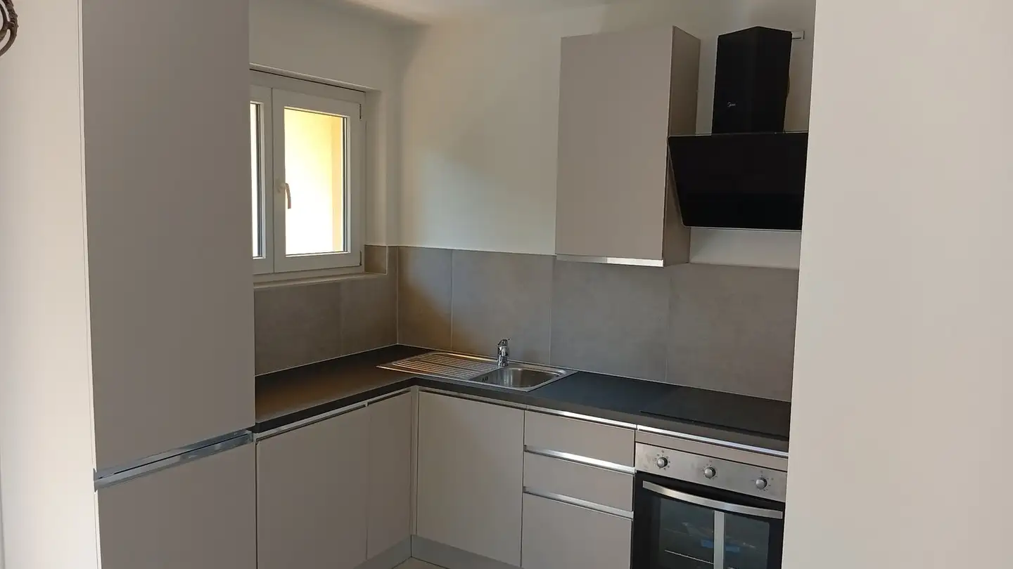 Appartement à louer - Via Ai Grotti 12, 6865 Tremona