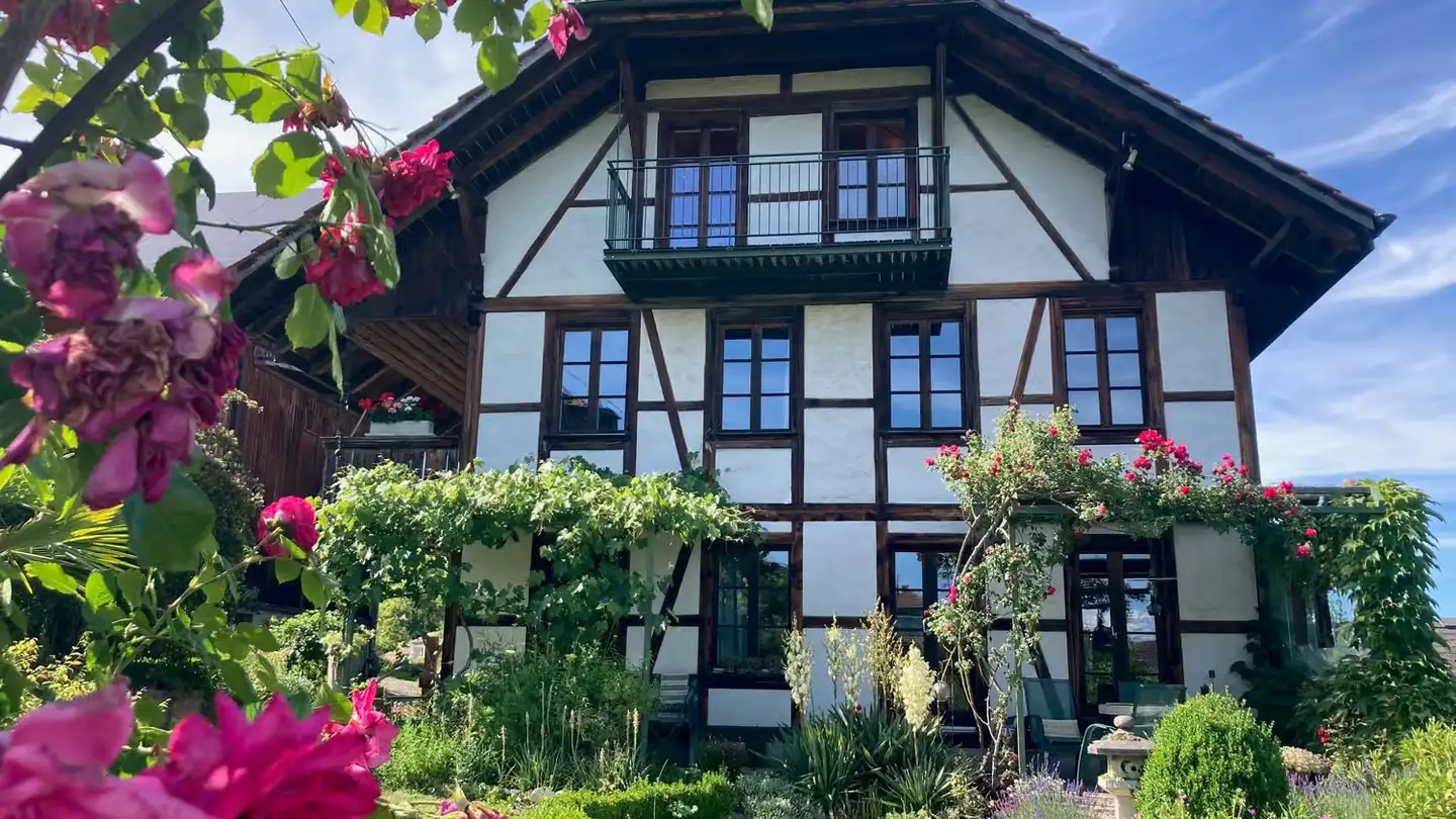 Attique à louer - Schulstutz 8, 3628 Uttigen