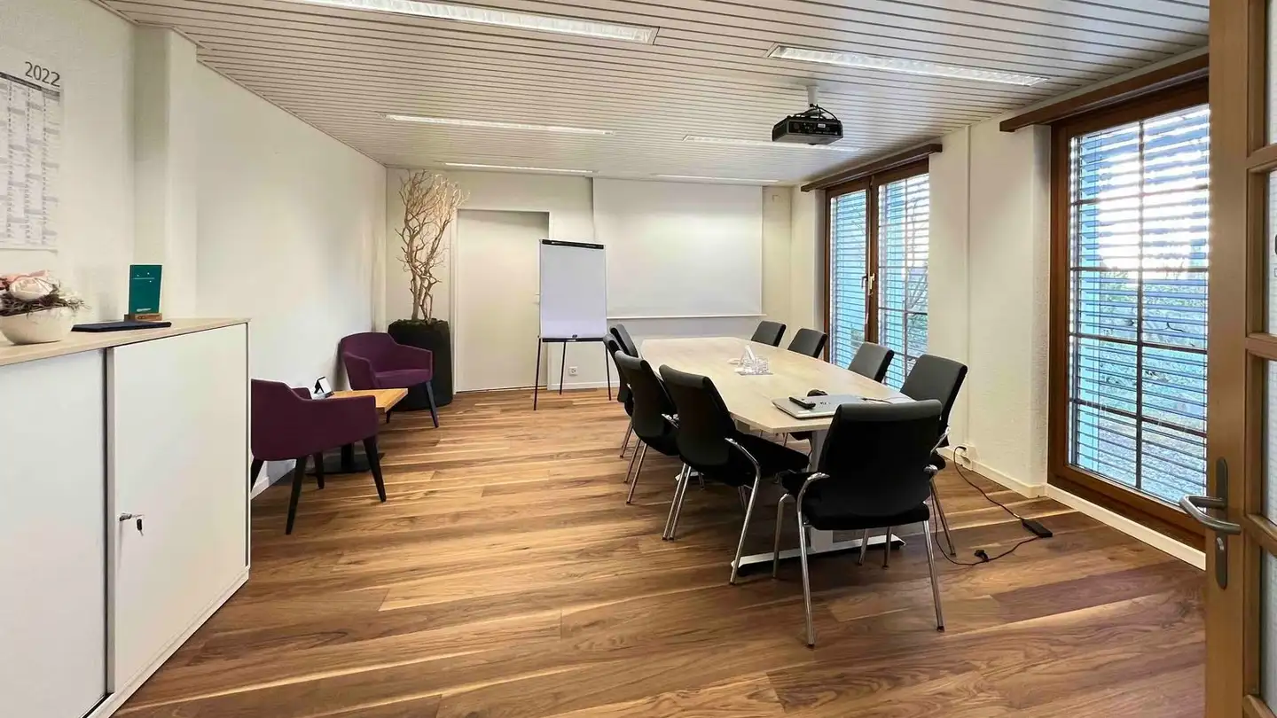 Spazio ufficio in affitto - Niederhaslistrasse 4, 8105 Watt