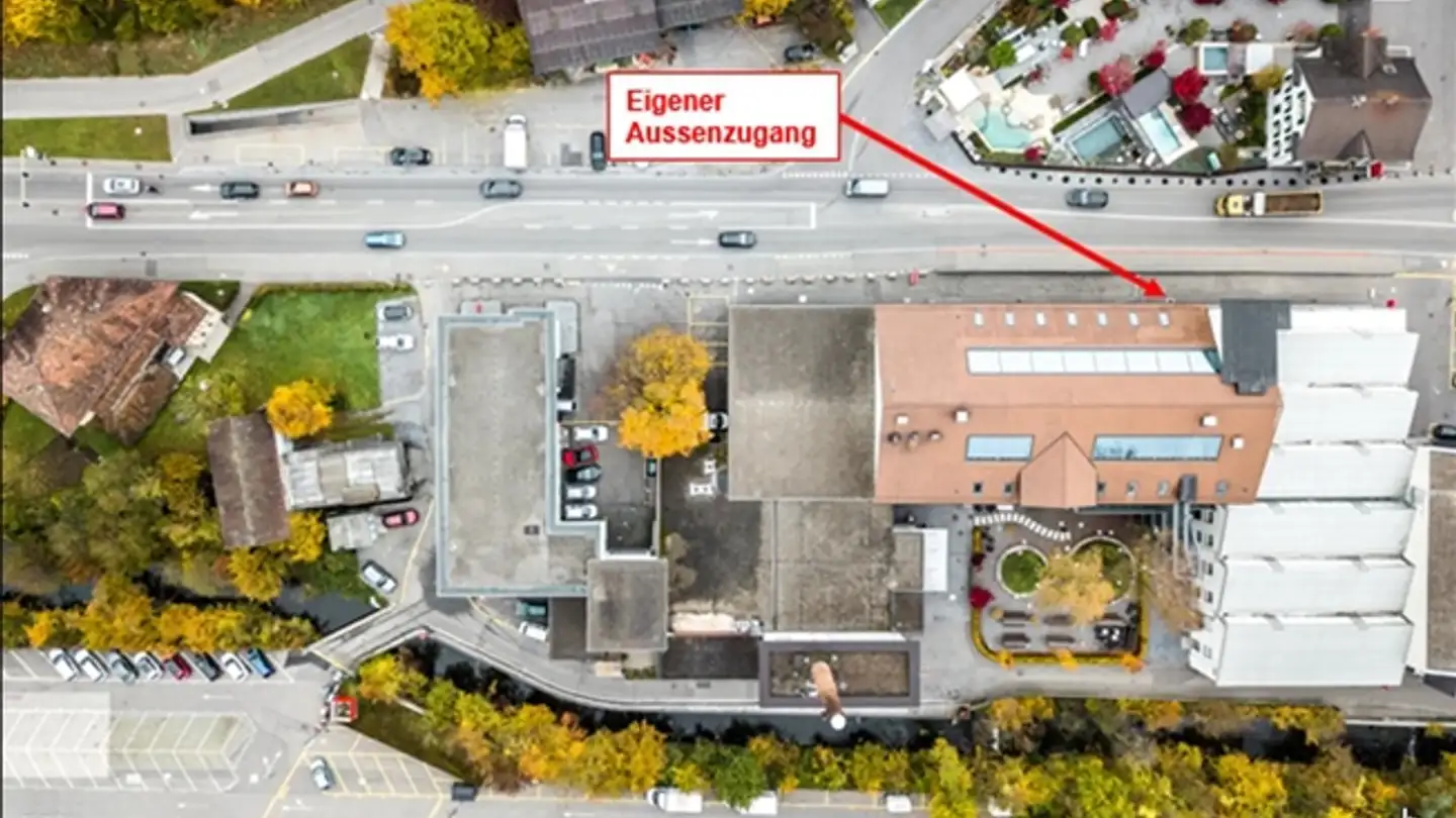 Commercial à louer - Zürichstrasse 17, 8607 Aathal-Seegräben - Photo 2