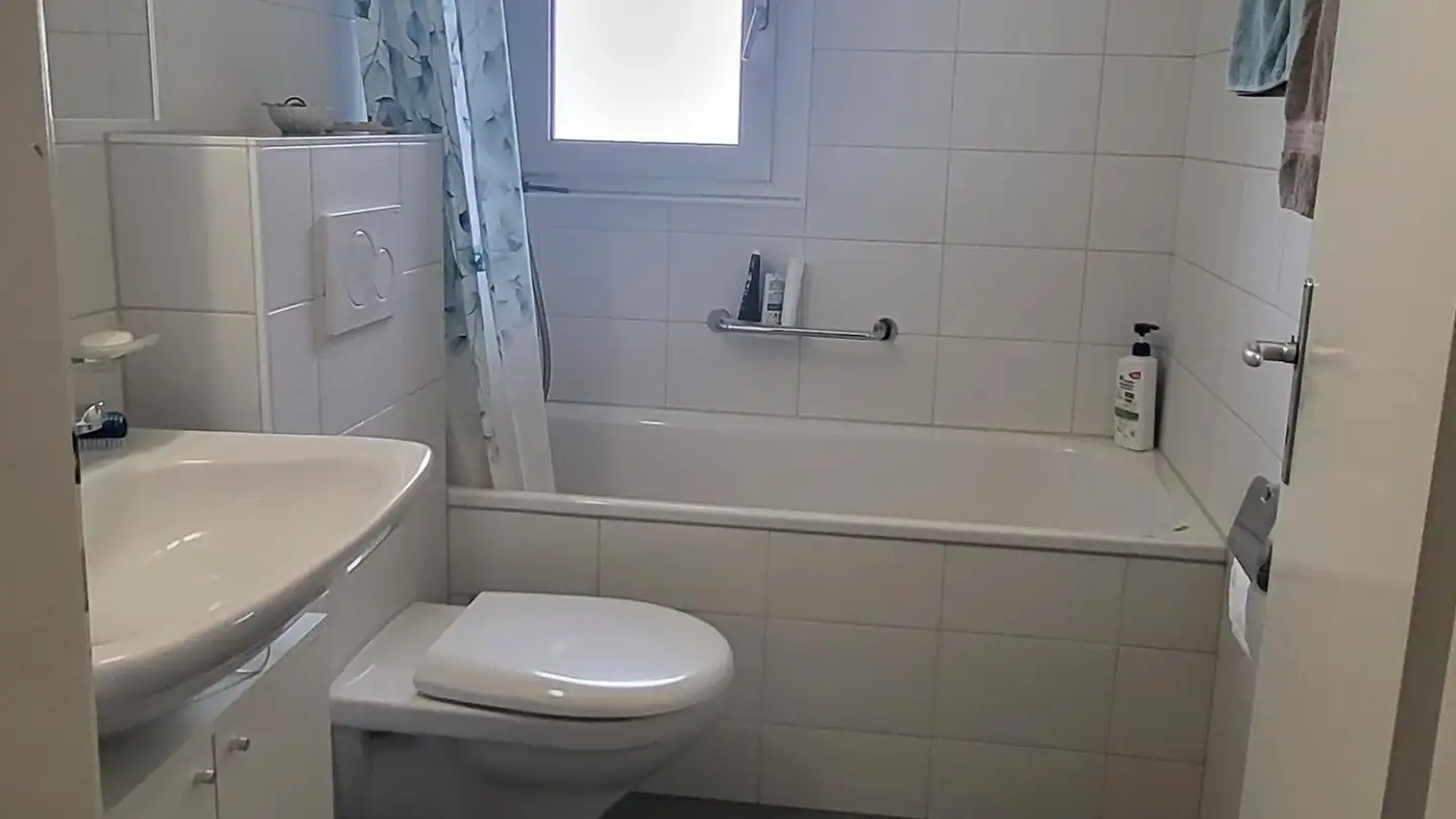 Apartment for rent - Chemin Emile-Ganguillet / Emile-Ganguillet-Weg 22, 2503 Biel/Bienne - Photo 3
