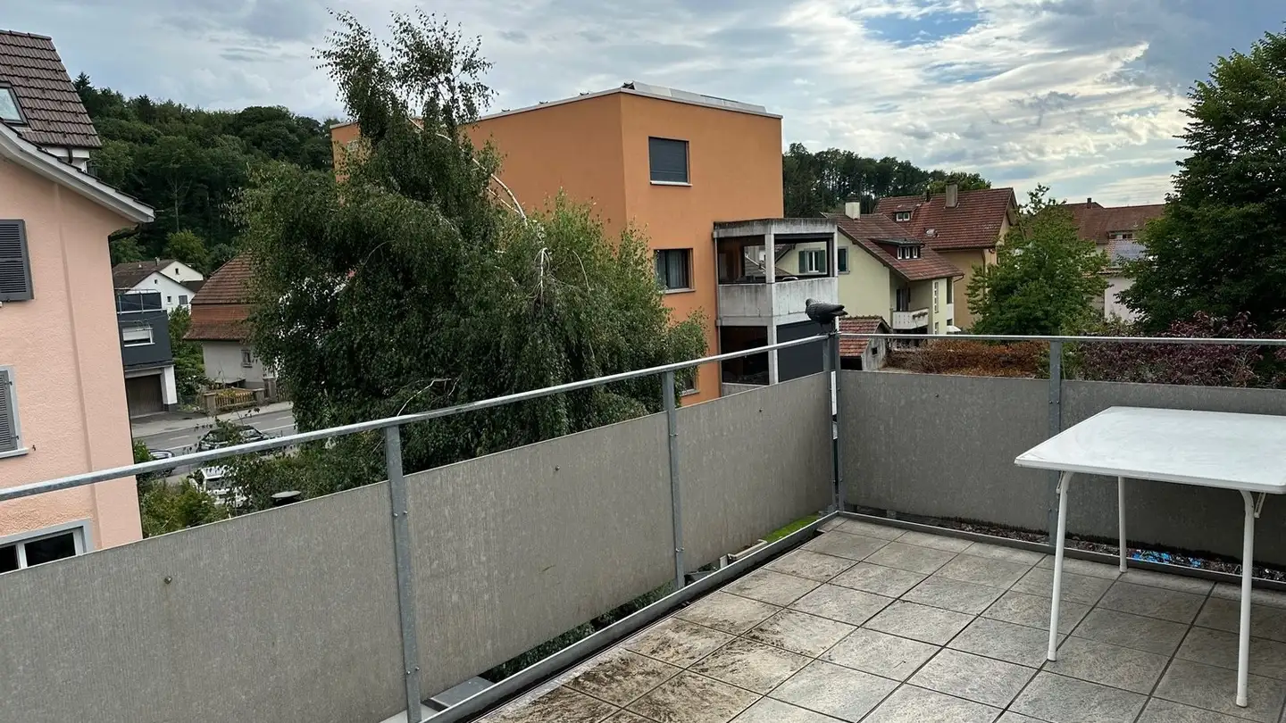 Attique à louer - Rue De Mâche / Mettstrasse 135a, 2504 Biel/Bienne - Photo 2