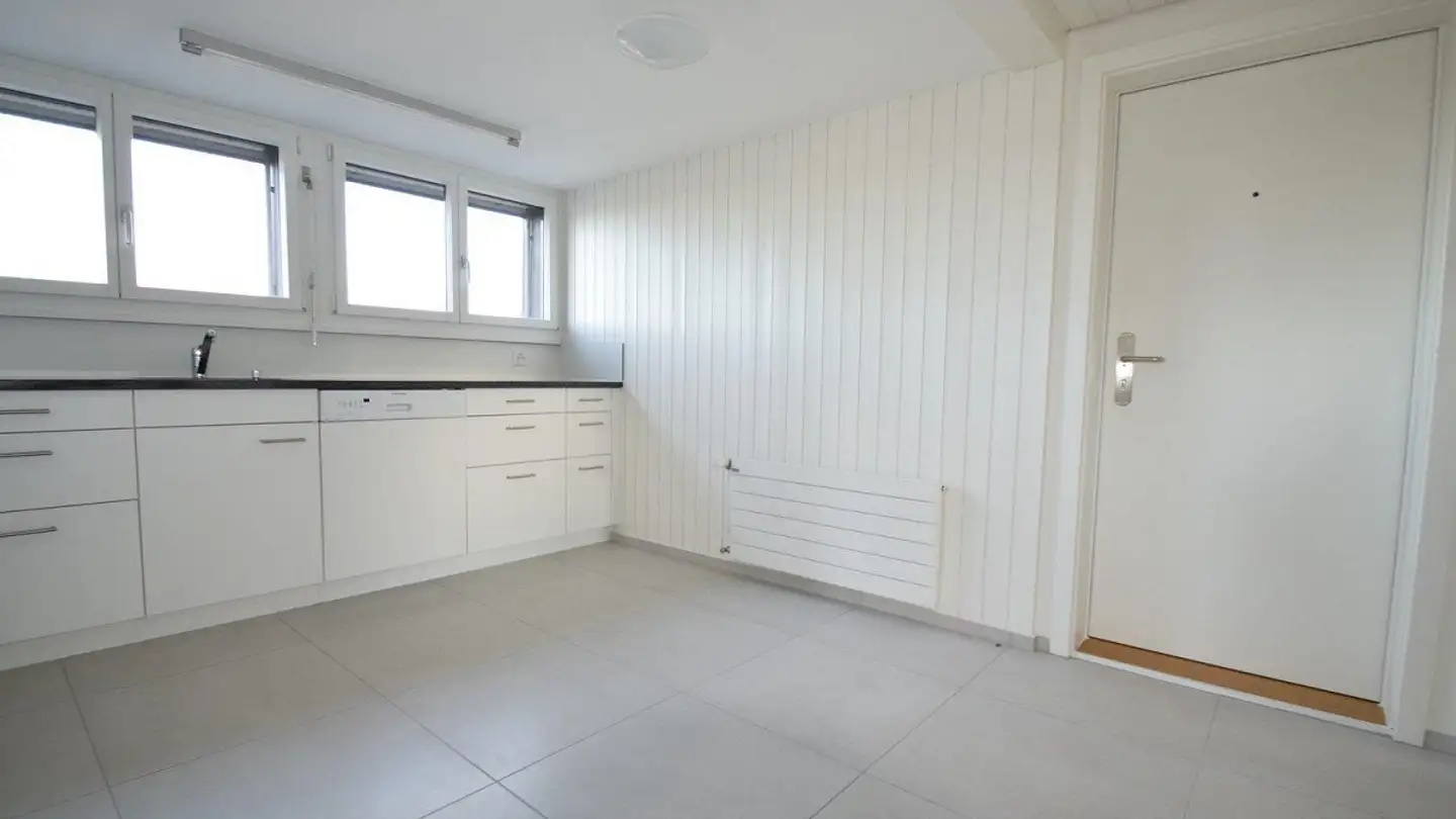 Attic flat for rent - Neuengasse 18, 3177 Laupen BE - Photo 3