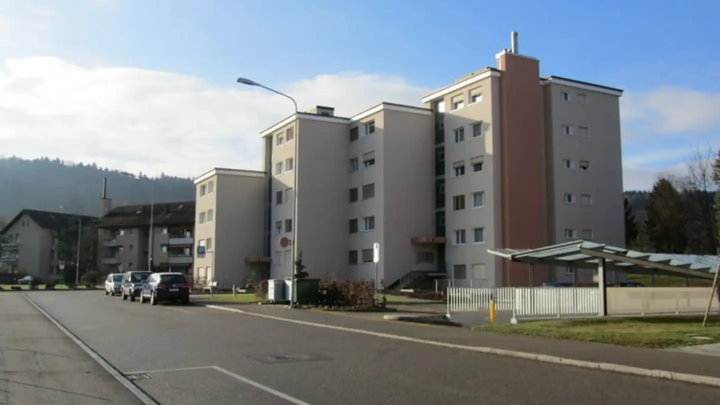 Place de parking souterraine à louer - Gerenstrasse 21, 8105 Regensdorf