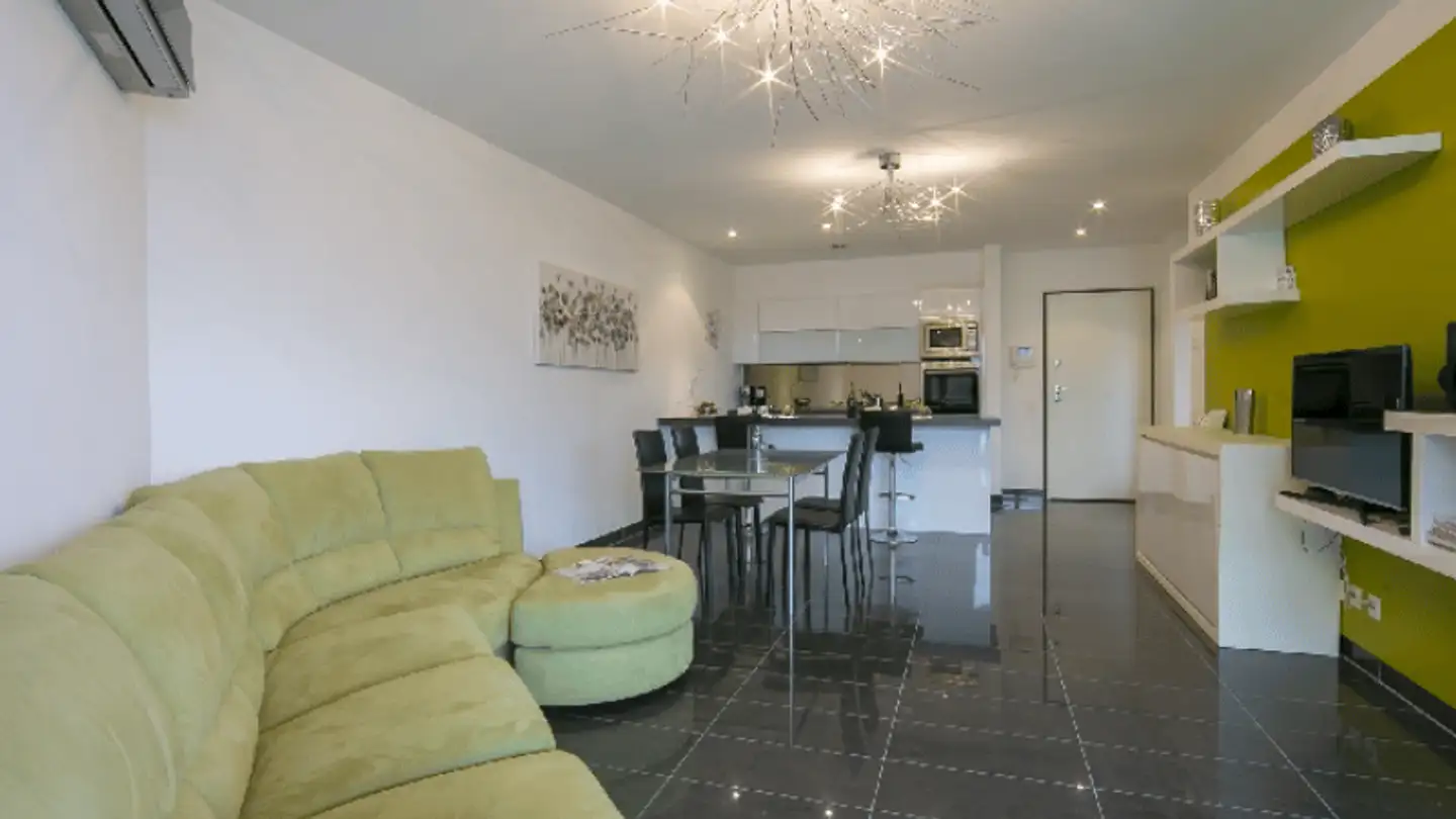 Apartment for rent - Via Franco Zorzi, 6900 Paradiso - Photo 4