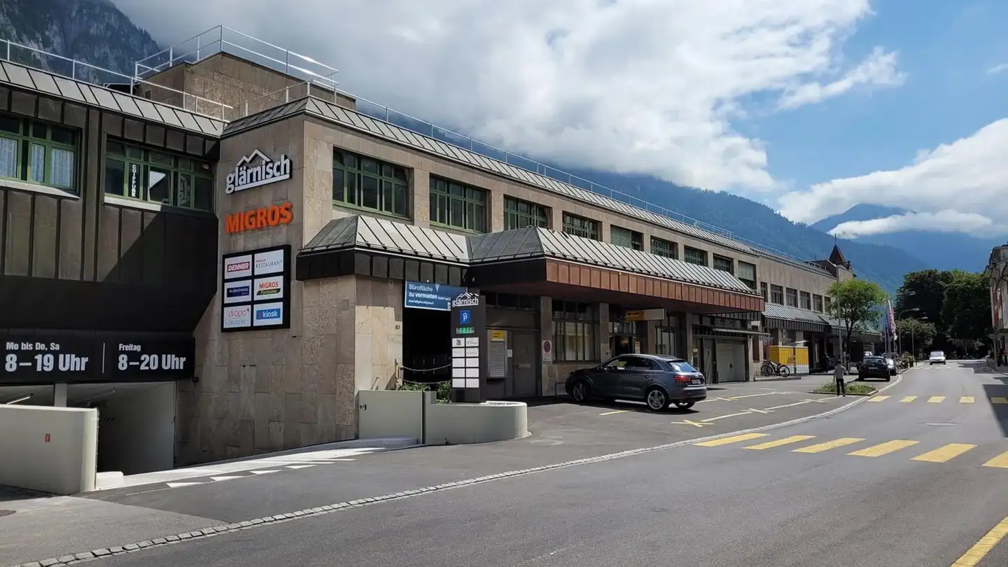 Bureau à louer - Schweizerhofstrasse 6, 8750 Glarus