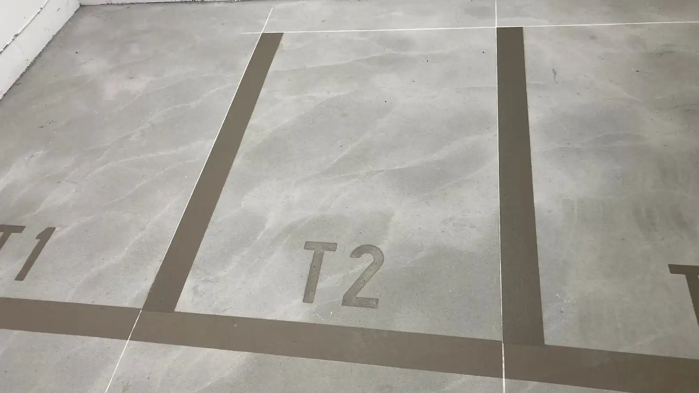 Tiefgaragenstellplatz mieten - Staffelstrasse 54, 5430 Wettingen