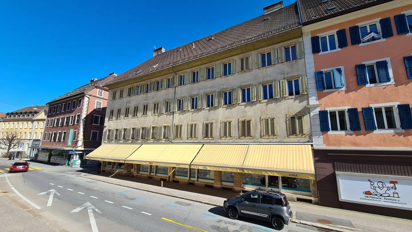 Immeuble résidentiel à vendre - Rue Daniel-Jeanrichard 15, 2400 Le Locle