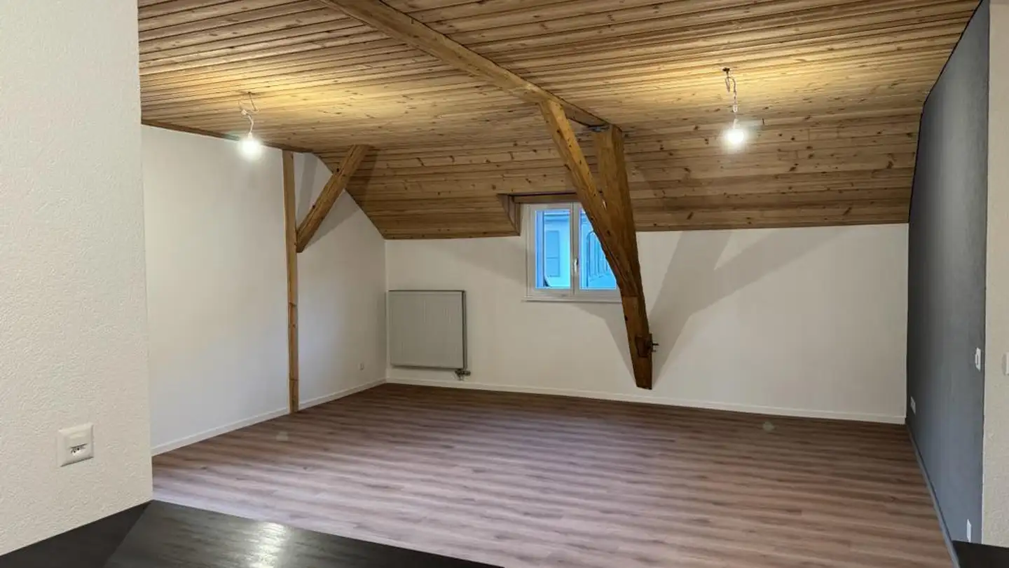 Wohnung mieten - Rue De L'hôtel-De-Ville 5, 2740 Moutier - Foto 3