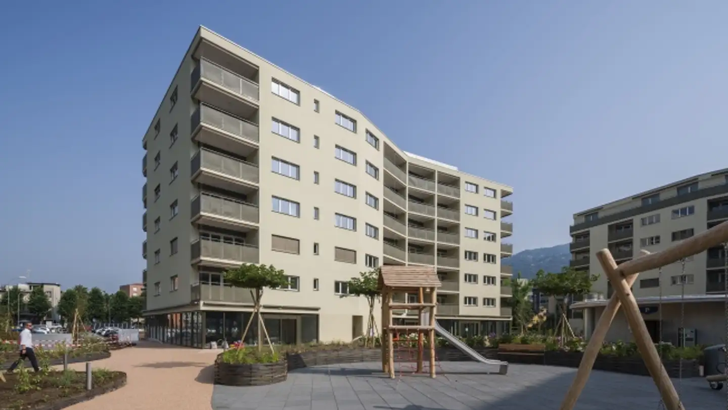 Immeuble mixte à louer - Via Degli Albrici 3a, 6830 Chiasso