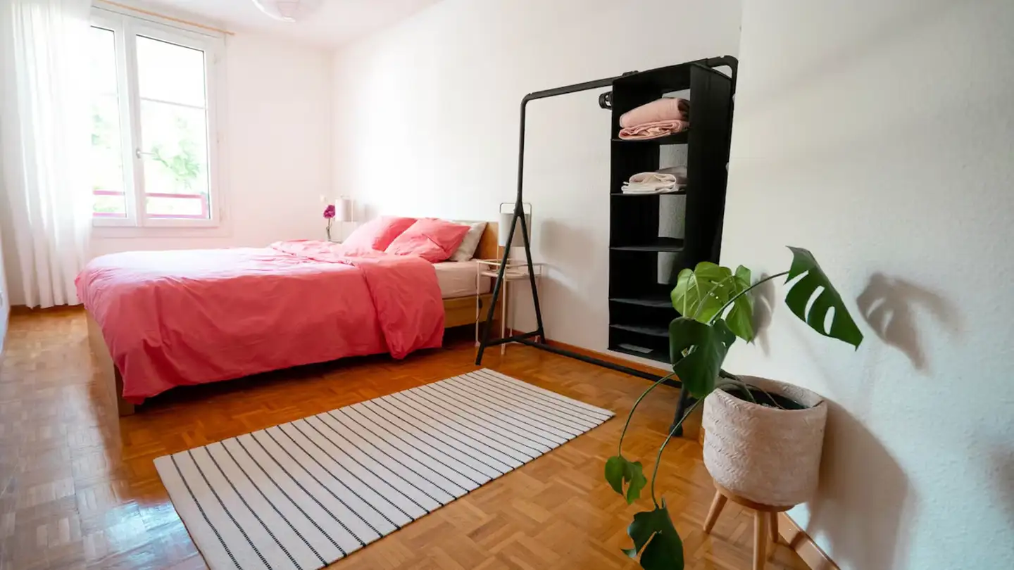 Single room for rent - 1196 Gland