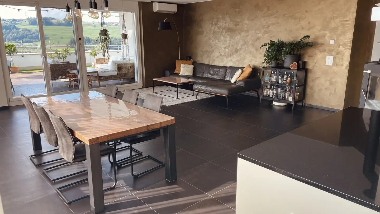 Appartement à louer - Weitblick 7, 6038 Gisikon