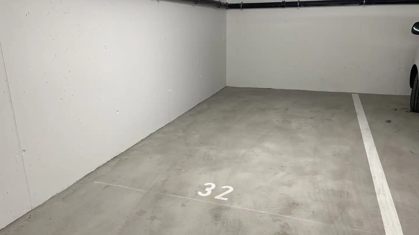 Parkplatz im Freien kaufen - Landstrasse 135, 7250 Klosters - Foto 4