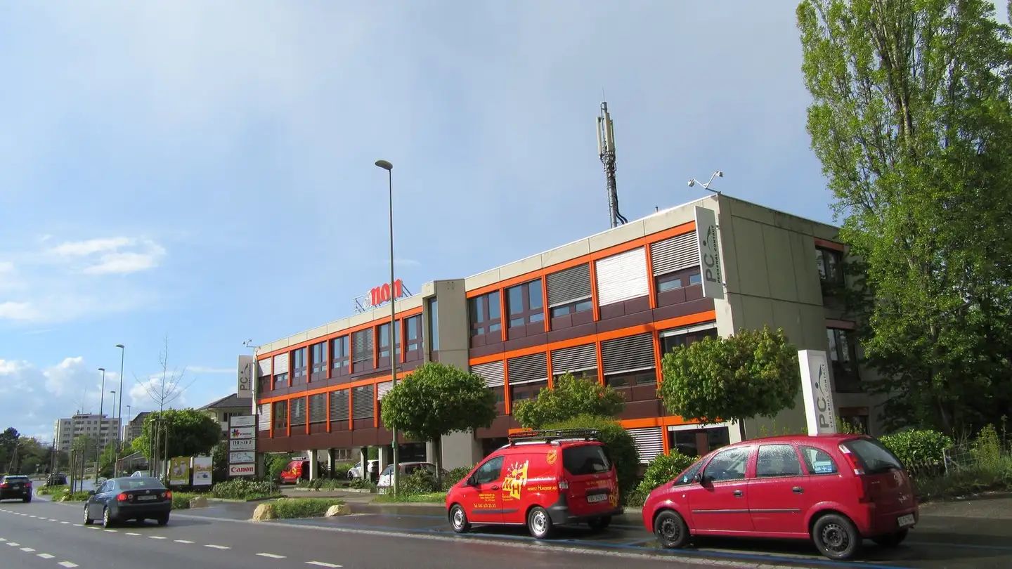 Place de parking souterraine à louer - Sankt Jakob-Strasse 110, 4132 Muttenz - Photo 3