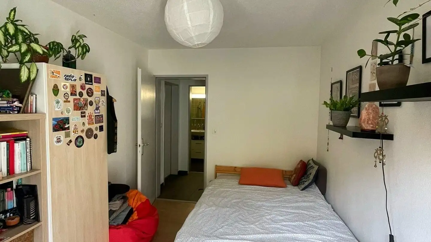 Single room for rent - Holderbachweg 21b, 8046 Zürich