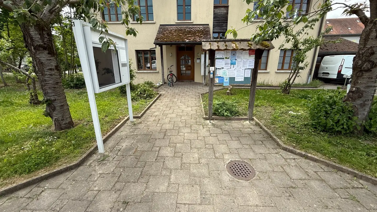 Commercial à louer - Bahnhofstrasse 18, 8197 Rafz - Photo 4