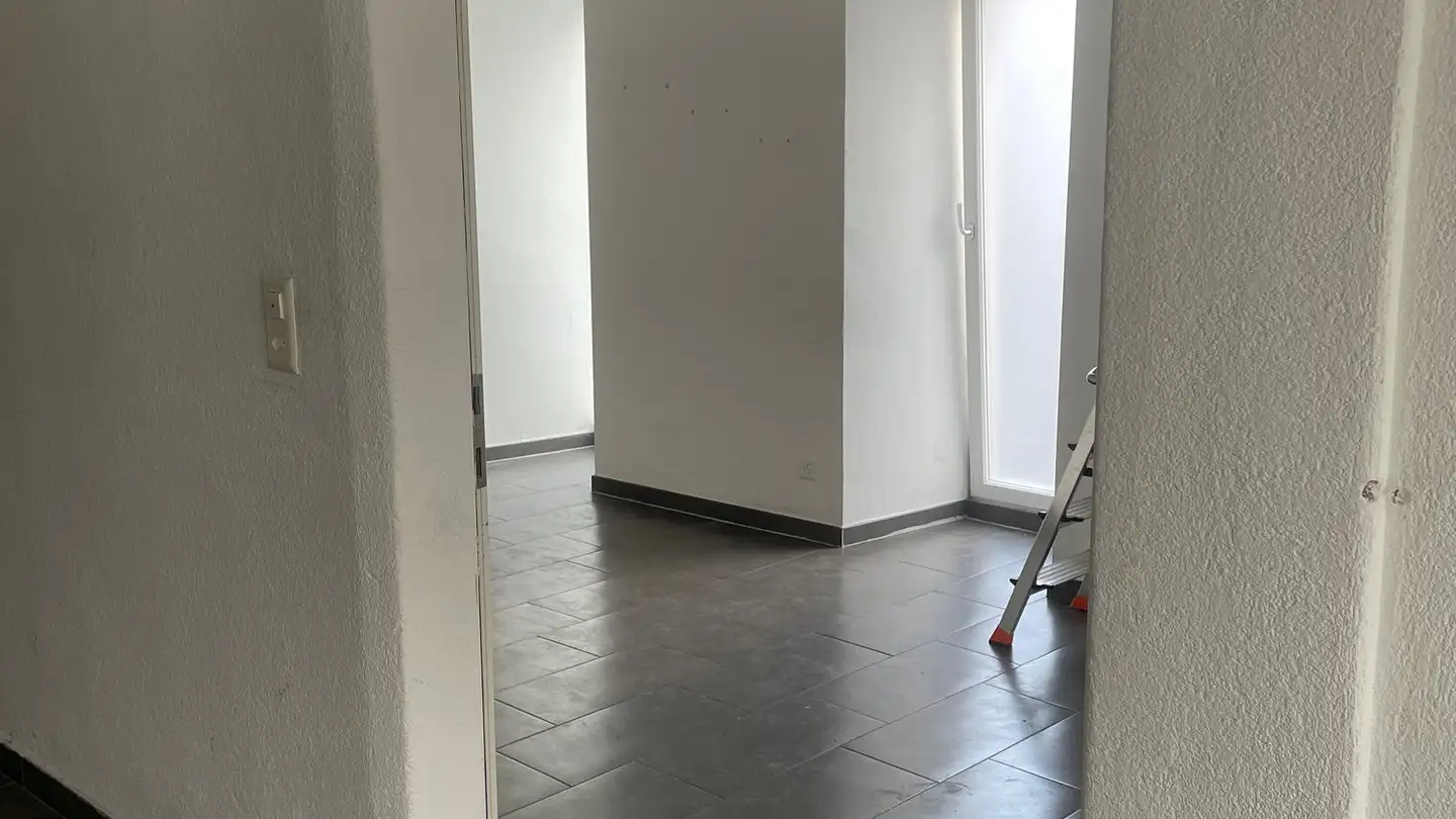 Geschäft mieten - Kantonsstrasse 68, 7205 Zizers - Foto 3