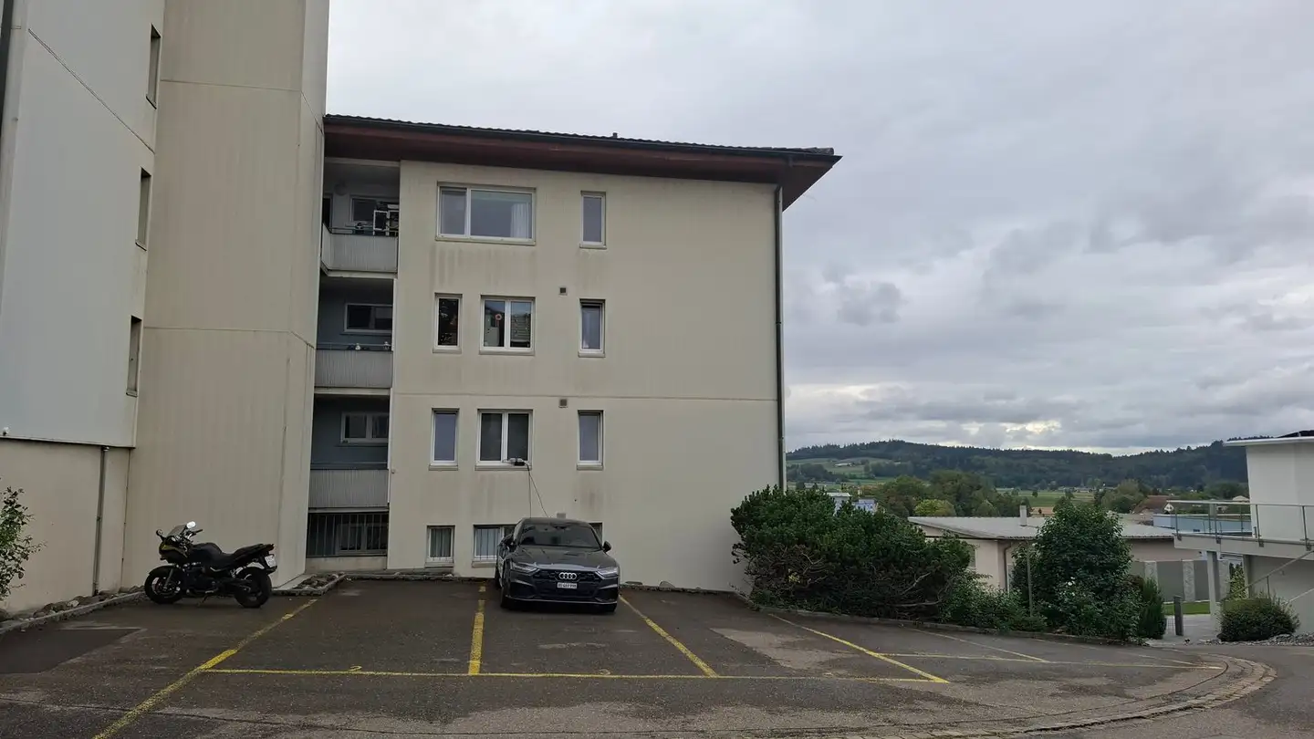 Parkplatz im Freien mieten - Luegetenstrasse 9, 5605 Dottikon - Foto 3