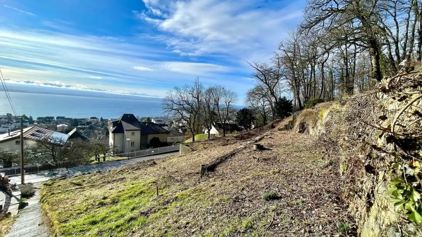 Constructible plot for sale - 2035 Corcelles NE